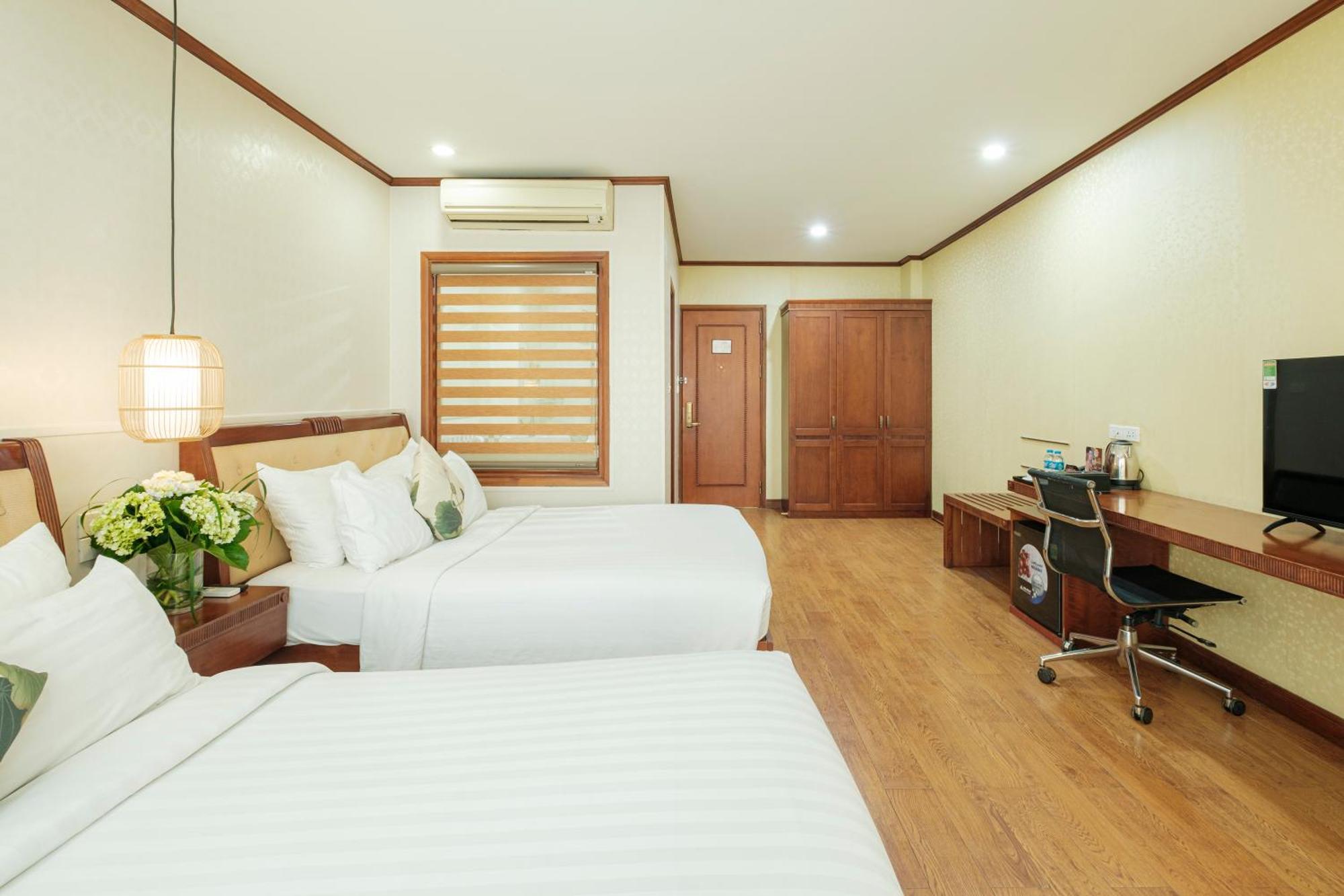Sunset Westlake Hanoi Hotel Экстерьер фото