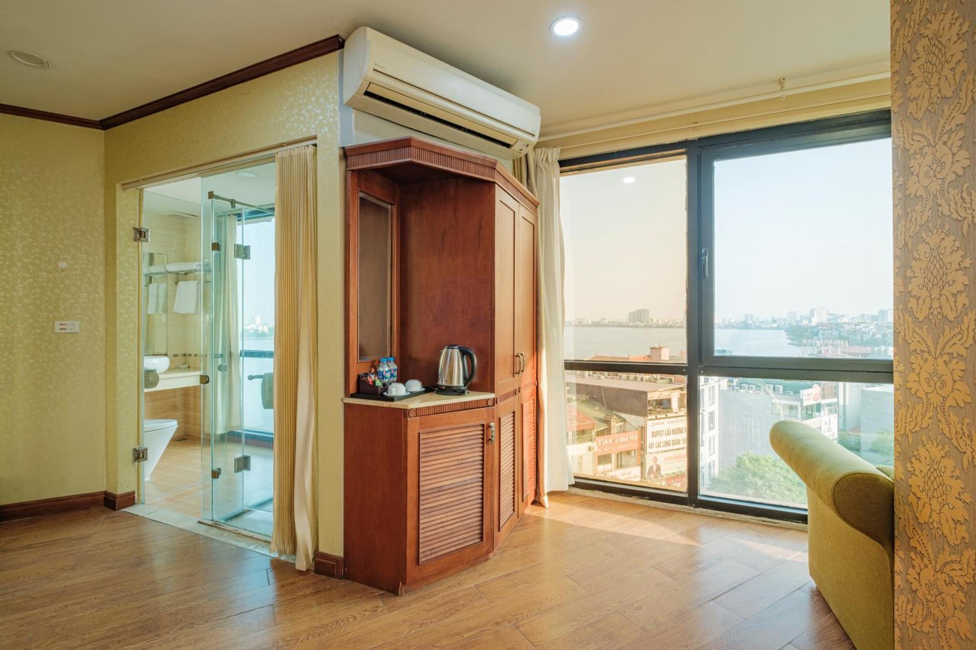 Sunset Westlake Hanoi Hotel Экстерьер фото